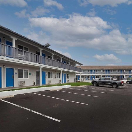 Days Inn By Wyndham Arroyo Grande Pismo Beach Buitenkant foto
