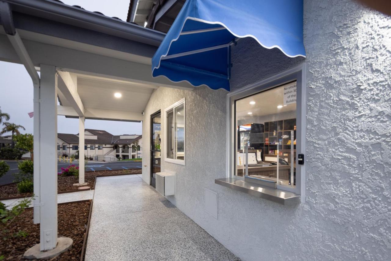 Days Inn By Wyndham Arroyo Grande Pismo Beach Buitenkant foto