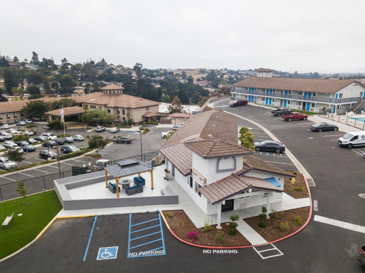Days Inn By Wyndham Arroyo Grande Pismo Beach Buitenkant foto