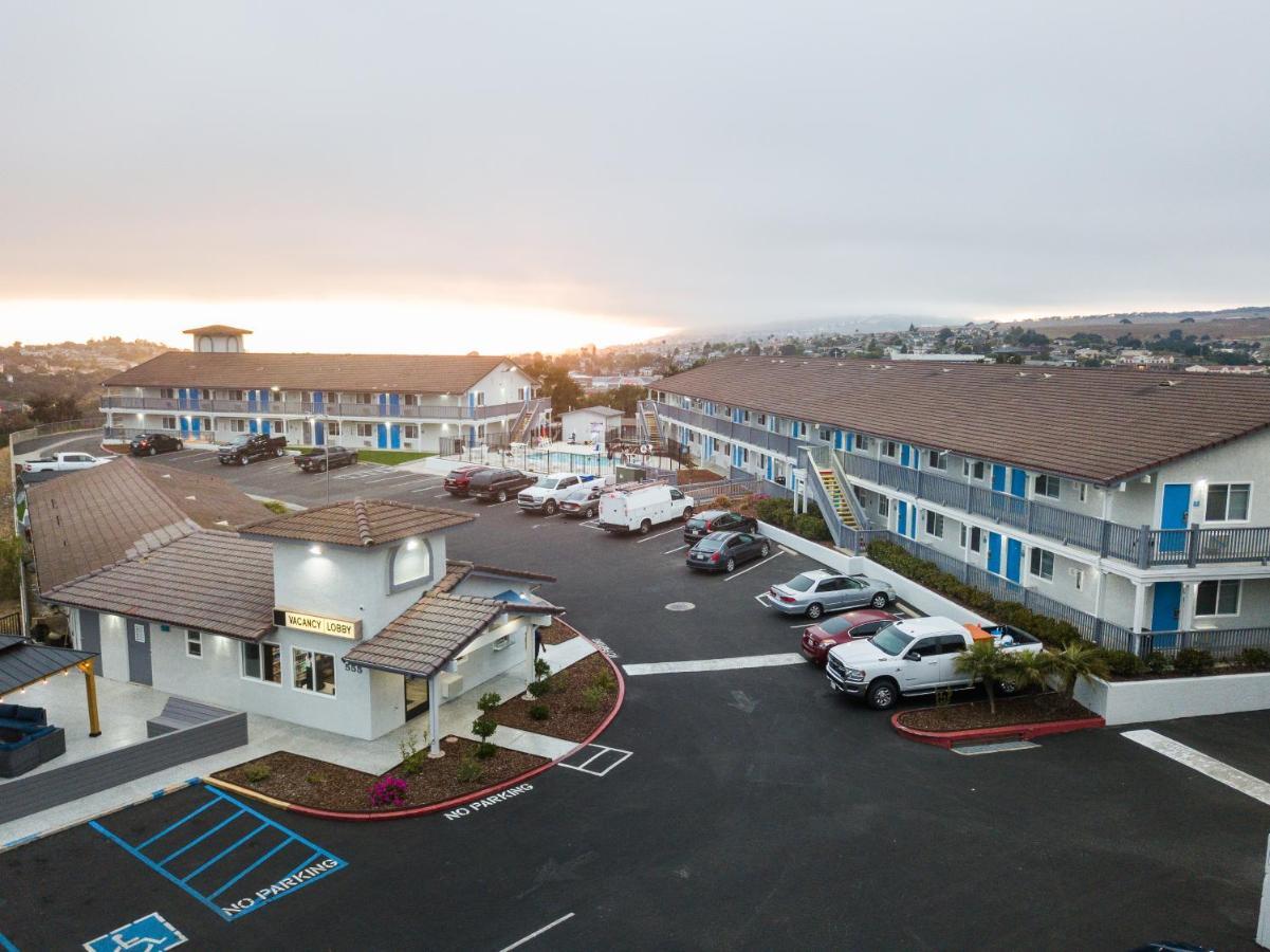 Days Inn By Wyndham Arroyo Grande Pismo Beach Buitenkant foto