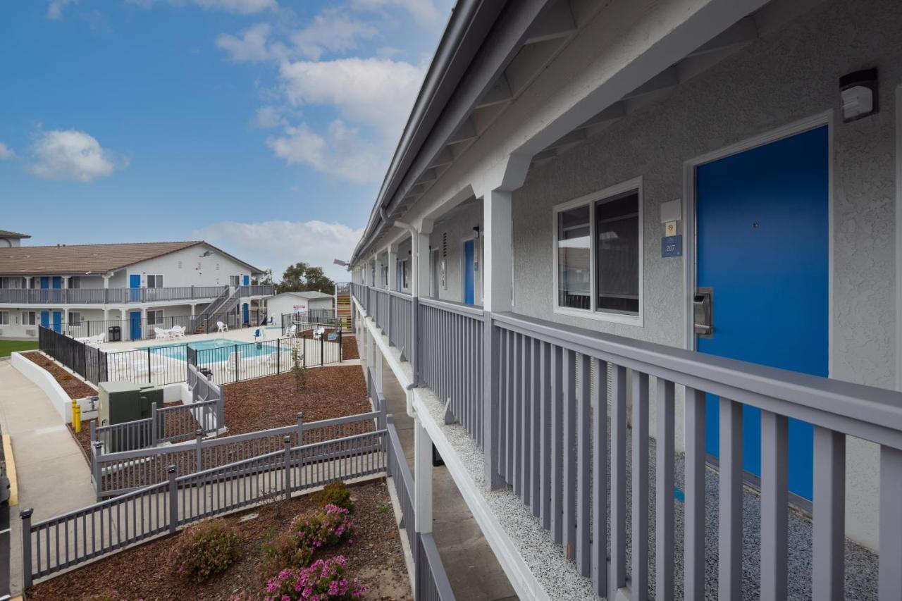 Days Inn By Wyndham Arroyo Grande Pismo Beach Buitenkant foto