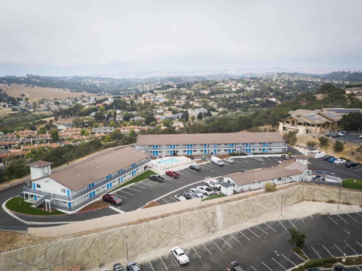 Days Inn By Wyndham Arroyo Grande Pismo Beach Buitenkant foto