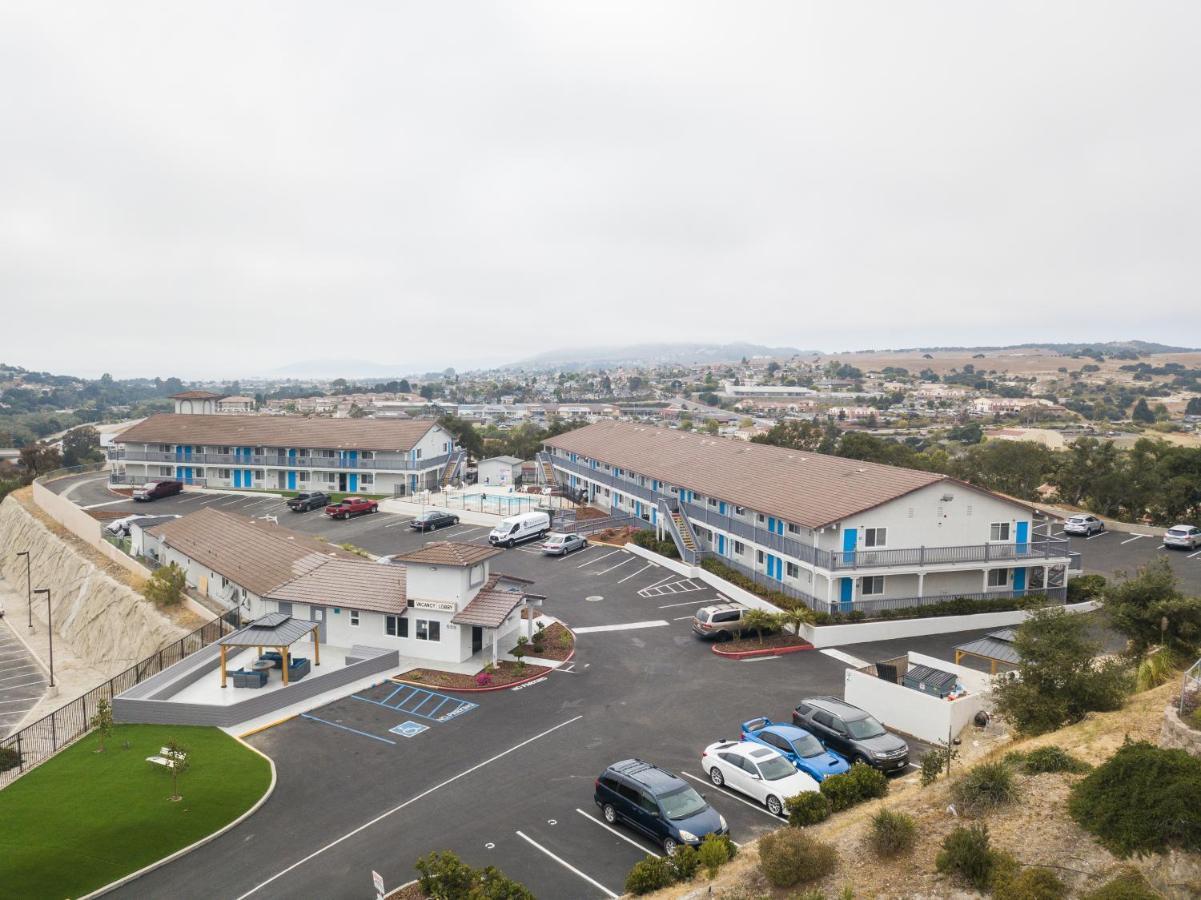 Days Inn By Wyndham Arroyo Grande Pismo Beach Buitenkant foto