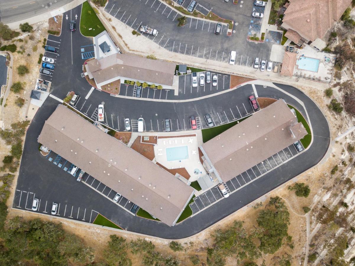 Days Inn By Wyndham Arroyo Grande Pismo Beach Buitenkant foto