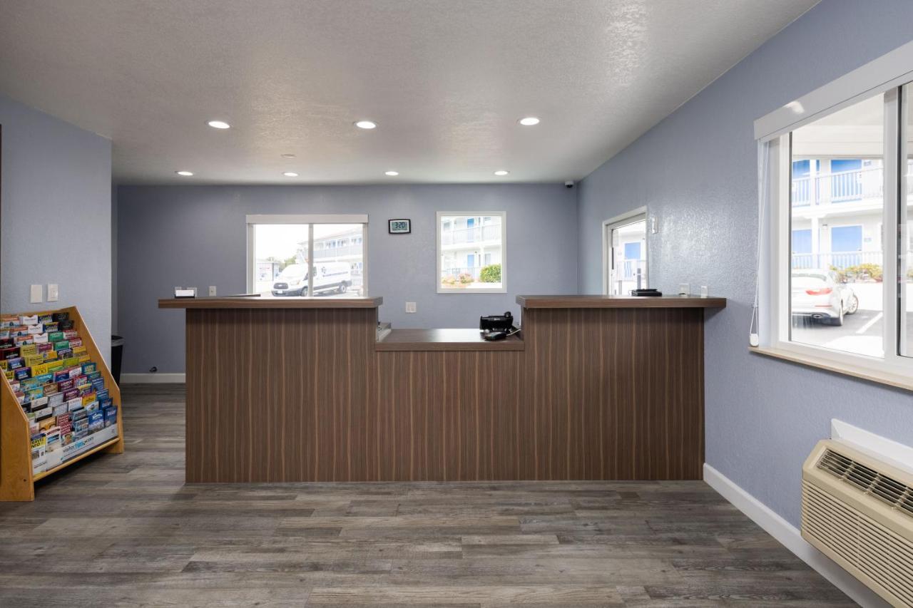Days Inn By Wyndham Arroyo Grande Pismo Beach Buitenkant foto