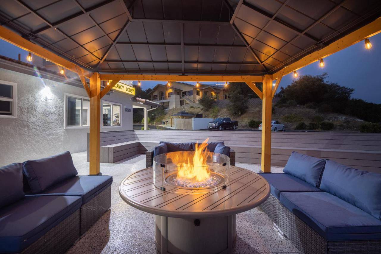 Days Inn By Wyndham Arroyo Grande Pismo Beach Buitenkant foto