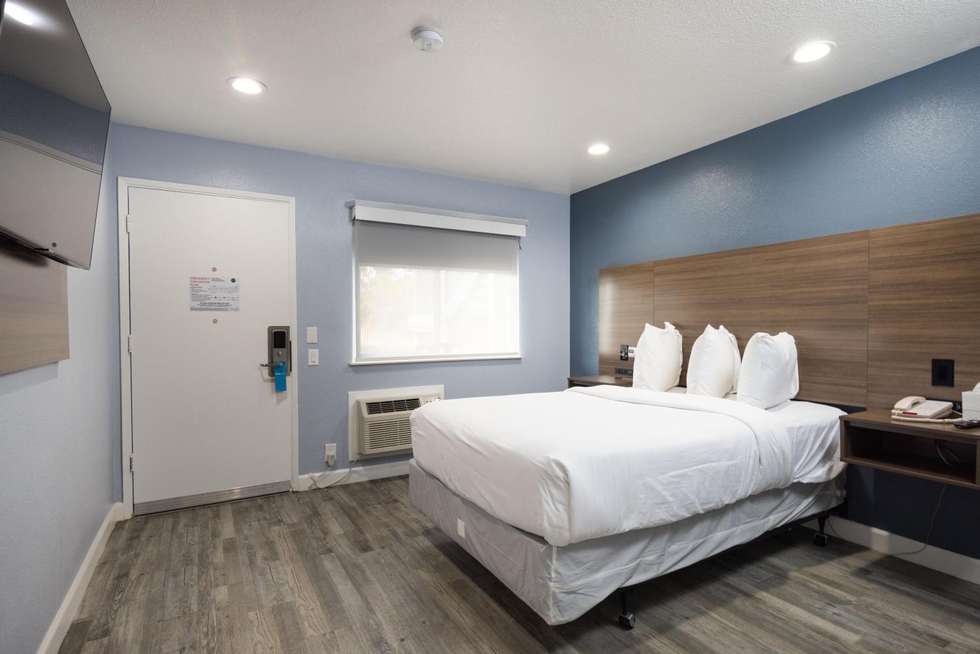 Days Inn By Wyndham Arroyo Grande Pismo Beach Kamer foto